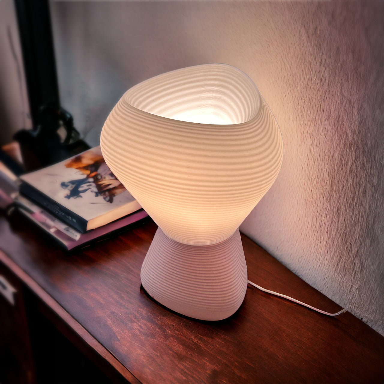 Delta Ridge Lamp | 3D Printed Table Light, Paper-Thin PLA Shade, Dual-Tone Design, LED 3-in-1 (Warm/Neutral/Cool) – Modern Bedside & Desk Lamp