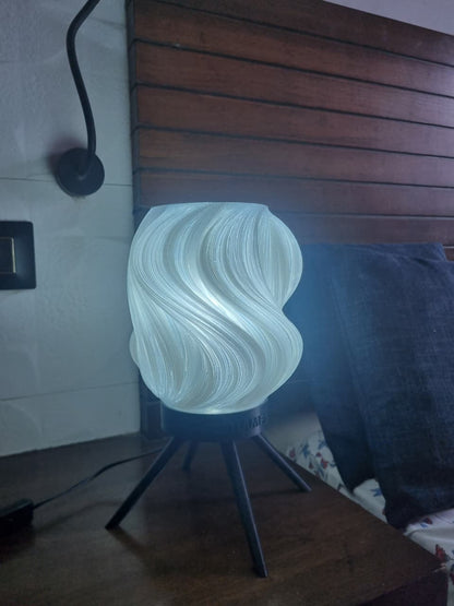Snowflake Lamp | 3D Printed Table Light, Biodegradable PLA, Translucent White Shade, LED 3 Color Modes – Modern Bedside & Desk Lamp