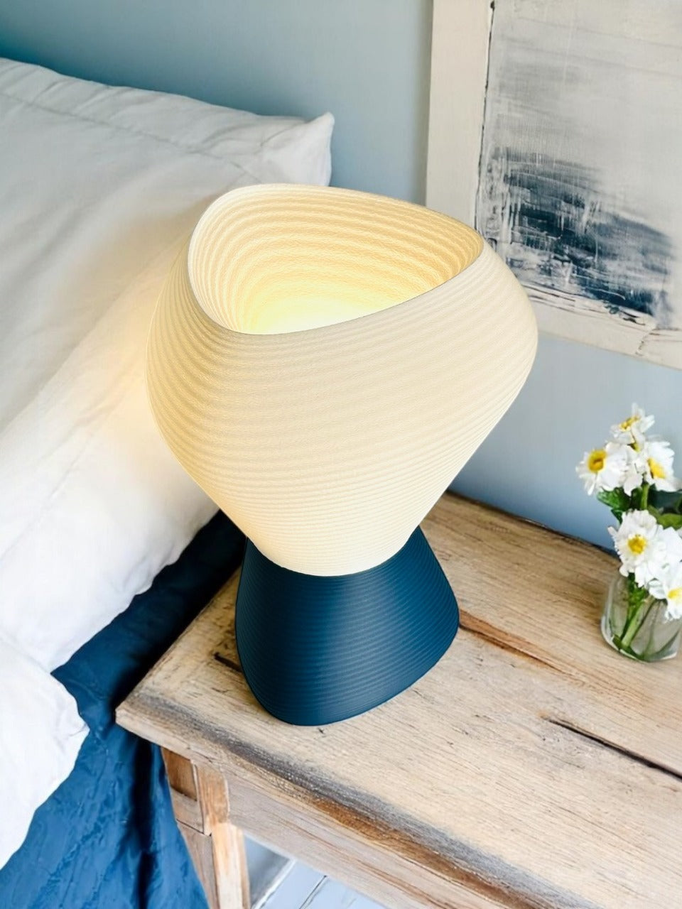Delta Ridge Lamp | 3D Printed Table Light, Paper-Thin PLA Shade, Dual-Tone Design, LED 3-in-1 (Warm/Neutral/Cool) – Modern Bedside & Desk Lamp